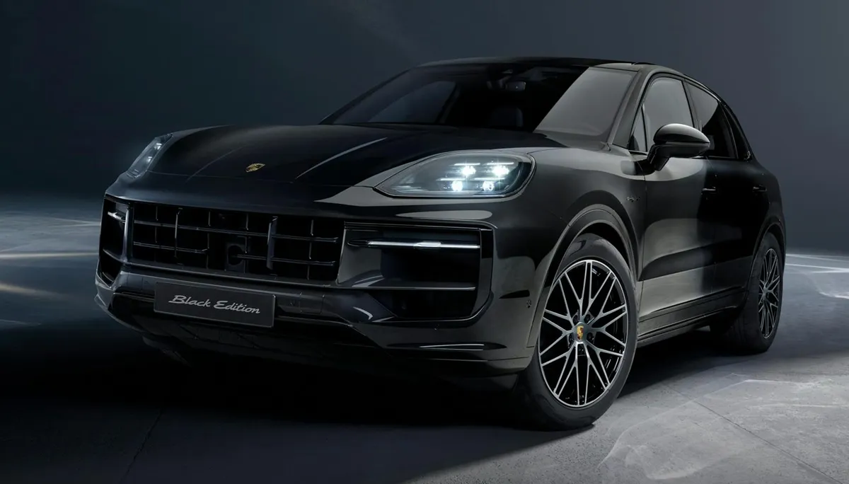 PORSCHE Cayenne Black Edition