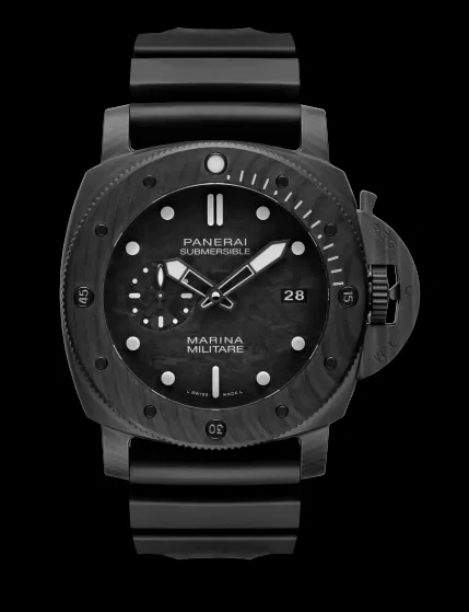 PANERAI サブマーシブル マリーナ ミリターレ カーボテック™