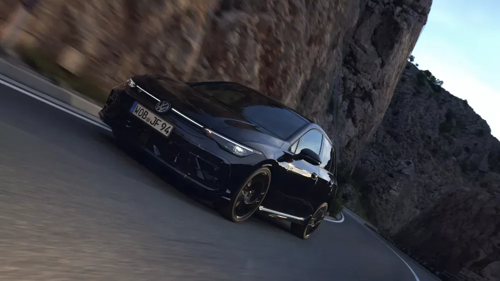 フォルクスワーゲン Golf R Black Edition