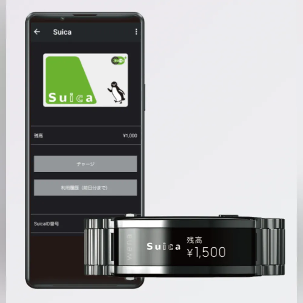 <p>Suica をバンドで使えば、定期改札や買い物でスマホやカードを取り出す手間を省ける。5 気圧防水で雨や汗にも耐えるため、通勤中の突然の天候変化にも対応。通知機能で重要なメールや電話を見逃さない。バッテリーは約 1 週間持続し、充電回数を減らせる。</p>