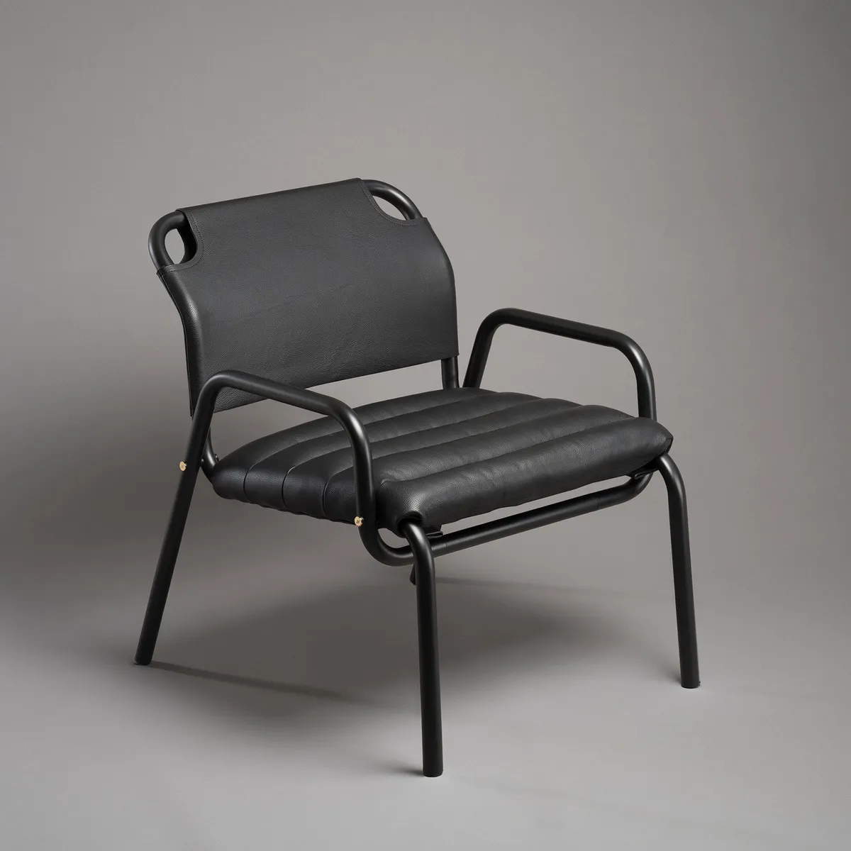 Minale LOUNGE CHAIR Black edition